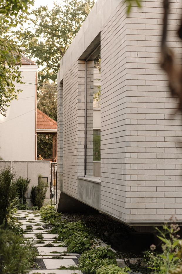 Projekt: MFRMGR Architekci, fot: Oni Studio