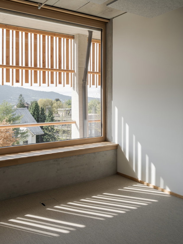 Projekt: Herzog & de Meuron, fot: Maris Mezulis, materiały prasowe Bolon