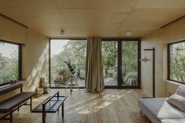 Dom przenośny z kontenerów morskich, projekt: wiercinski-studio (Adam Wierciński)