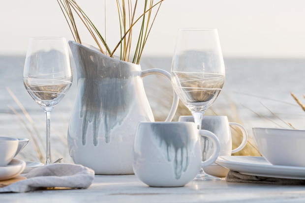 wave-stoneware-unikalny-serwis-inspirowany-pieknem-przyrody-od-fyrkl-vern4-cb87424