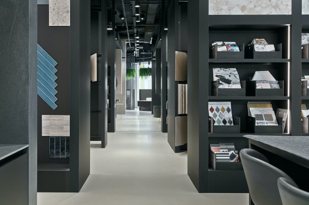 Showroom BOZZA ze strefą marki ZAJC , projekt: pracownia PULVA