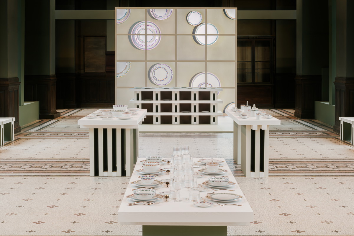 Hermès, materiały prasowe