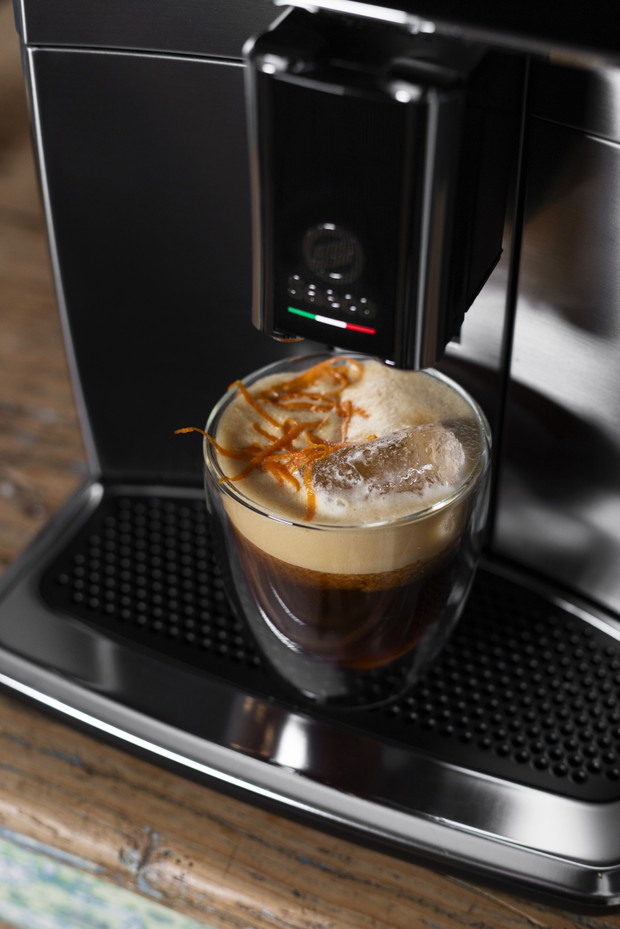 Kawa na świąteczne oczekiwanie czy zimowe wspomnienie wakacji? O ulubione przepisy pytamy trenera baristów!