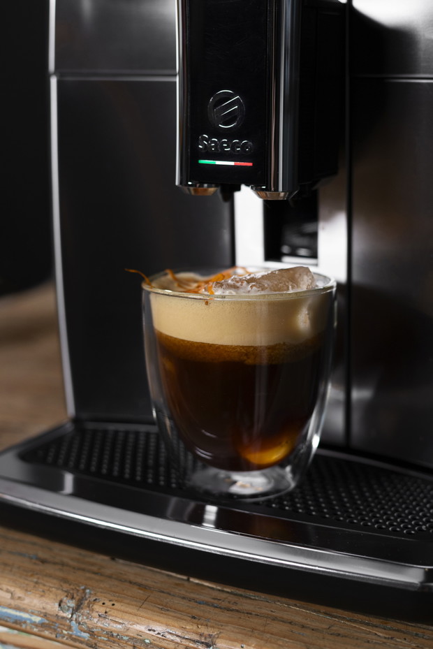 Kawa na świąteczne oczekiwanie czy zimowe wspomnienie wakacji? O ulubione przepisy pytamy trenera baristów!