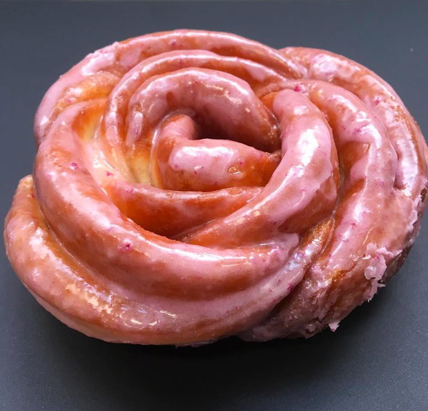 Pączki w kształcie róży - kulinarny hit Instagrama