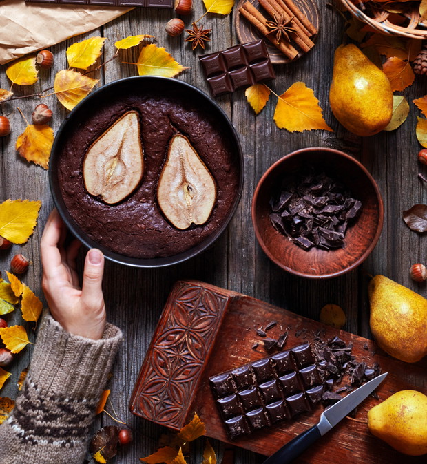 Jesienny comfort food: brownie z gruszką