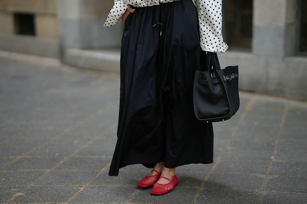 Airy Ballet Flats