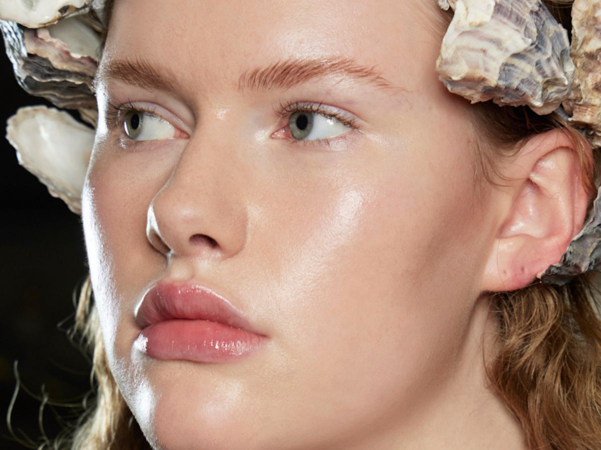 Polski booster anty-aging daje efekt Baby Skin+Lift. Photo: launchmetrics/spotlight