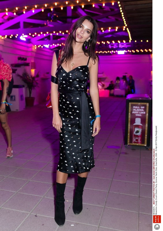 Emily Ratajkowski