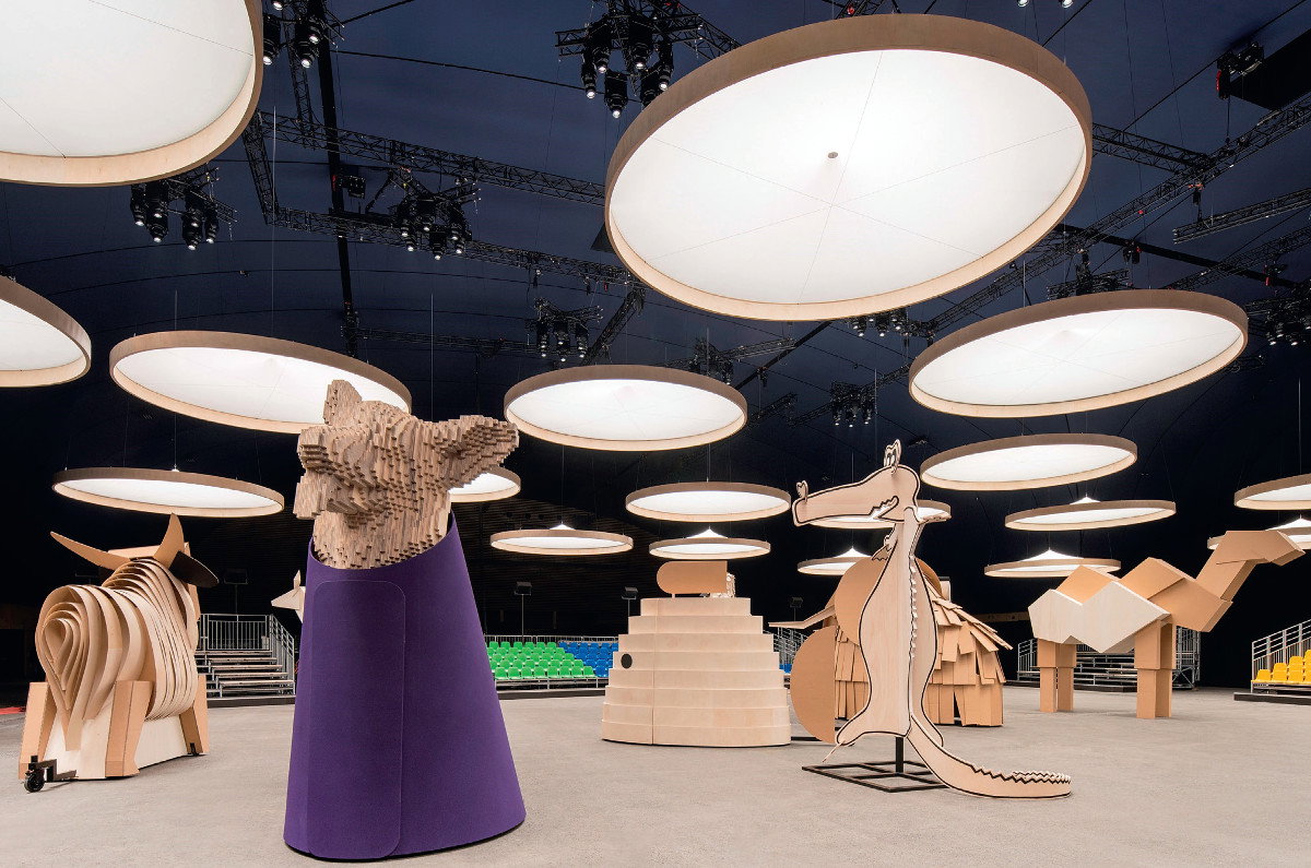 Scenografia na pokazie Chanel Haute Couture wiosna-lato 2023