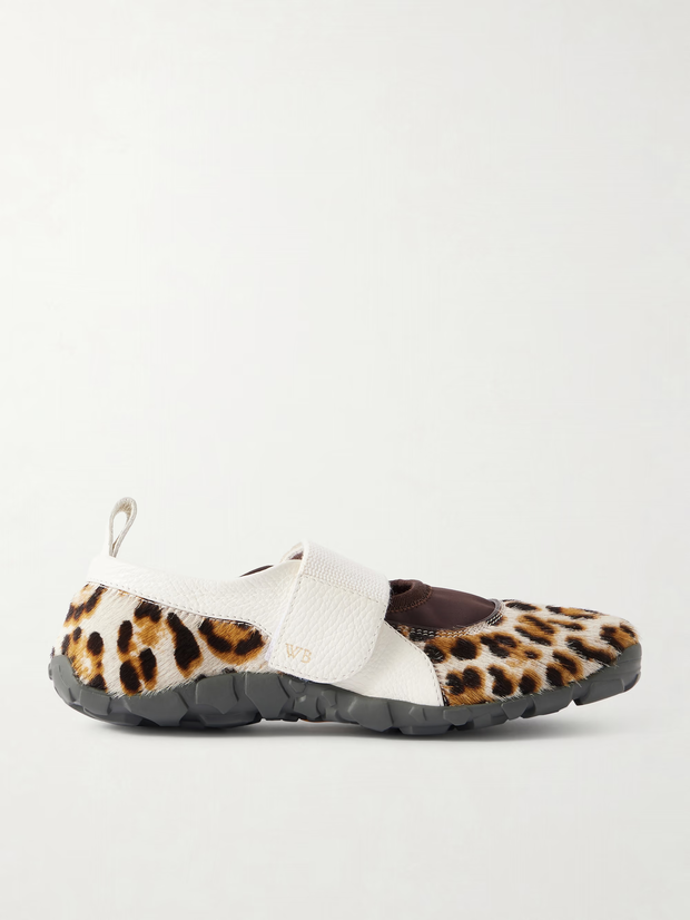 sneakersy