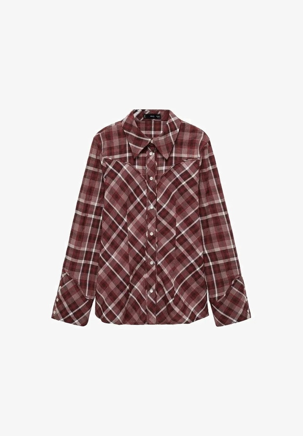 Flannel shirt z Mango to hit wiosennych stylizacji 2026