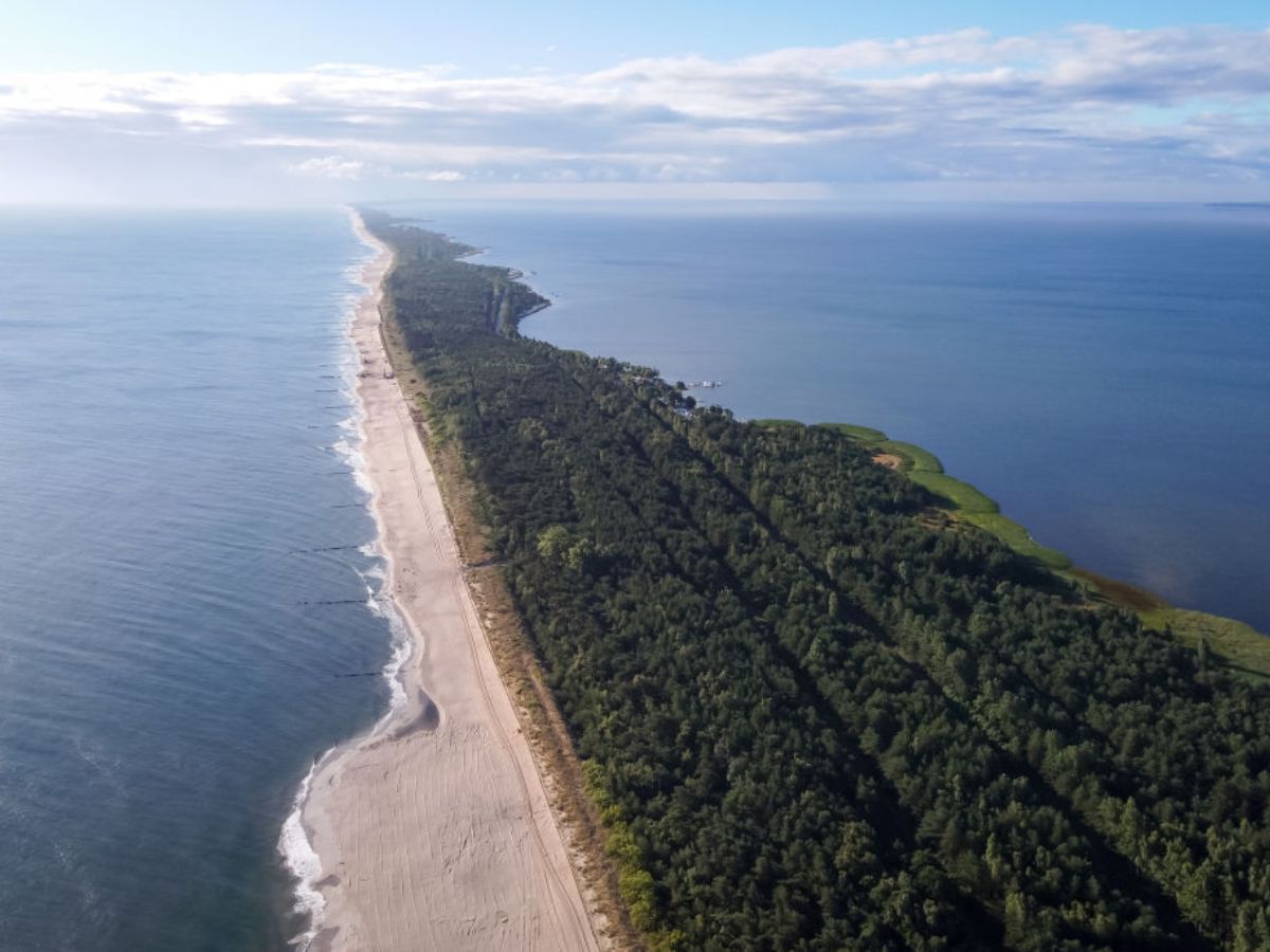 Ukryta plaża na Półwyspie Helskim