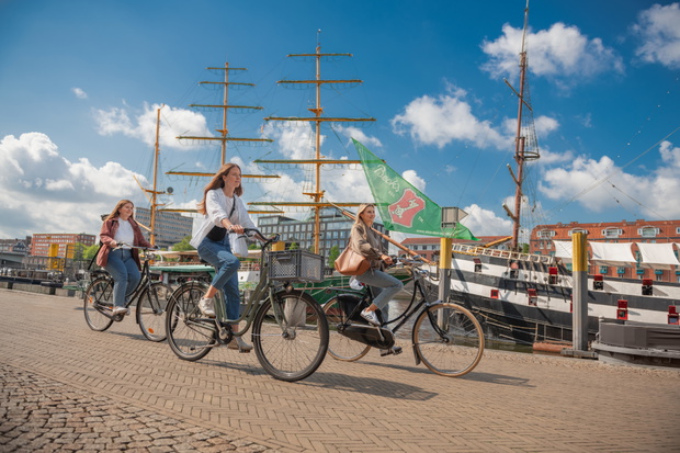 bremen-fahrrad-schlachte-wfb-melanka-helms-jacobs-8504218