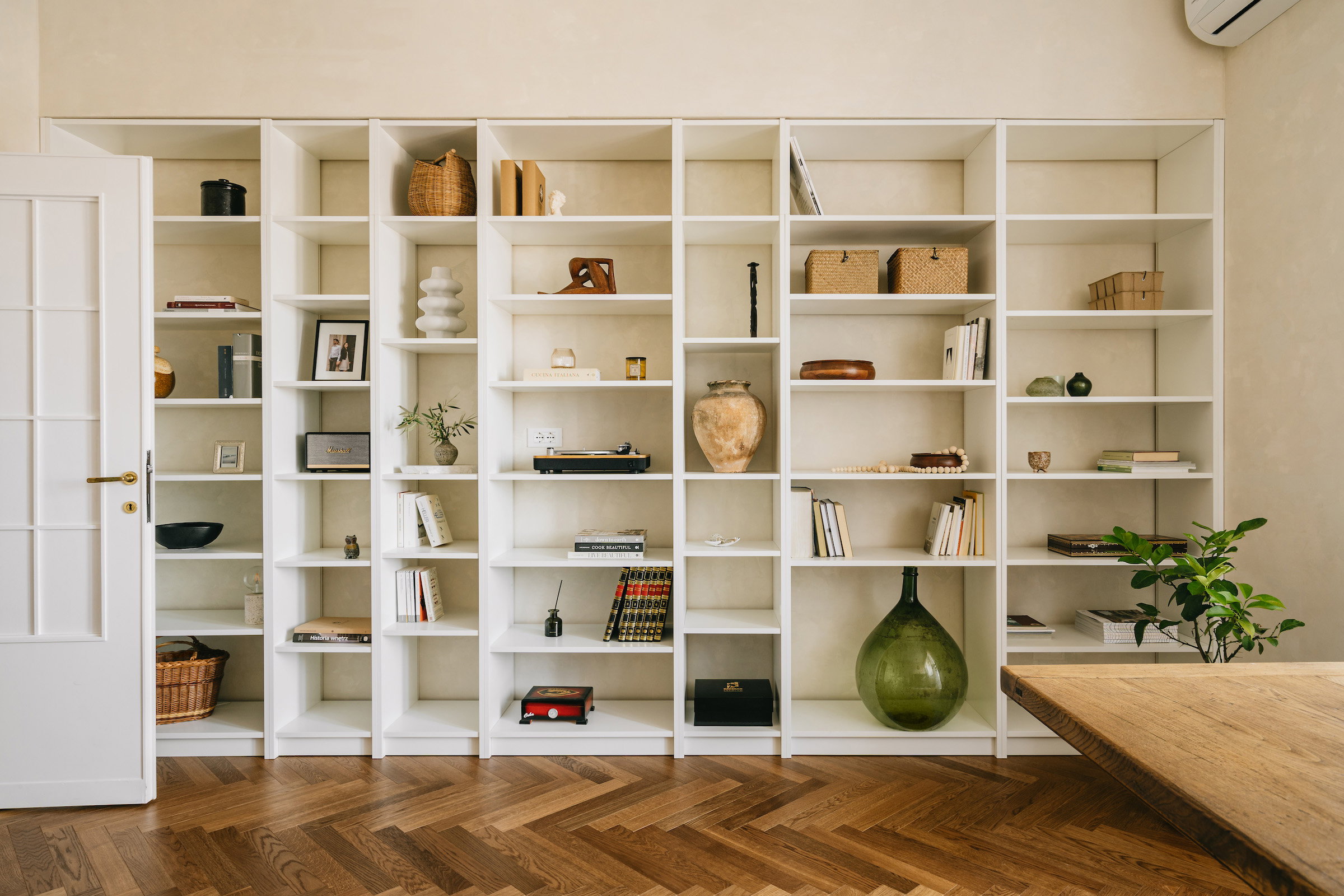 Projekt:Monika Nienartowicz-Masciarelli, fot: Migdał Studio