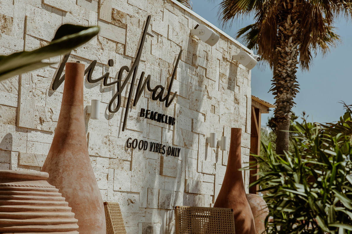 Mistral Beach Club1