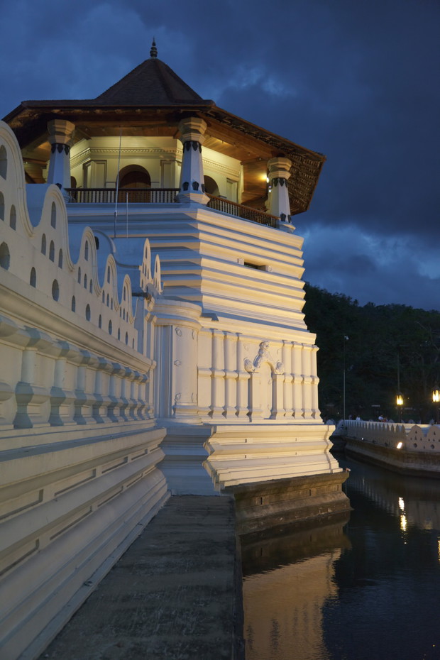 Świątynia Zęba w Kandy, Sri Lanka, fot. fotolia