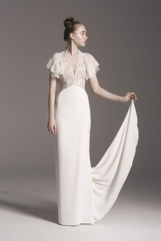 Suknia ślubna o prostym kroju Lidia Kalita Bridal