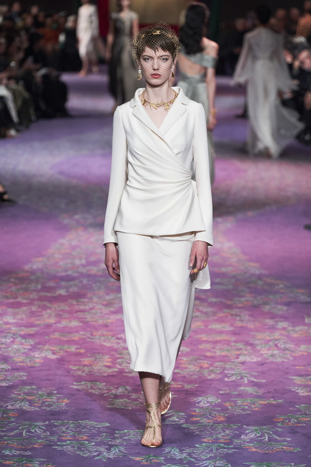 Suknie ślubne 2020: haute couture