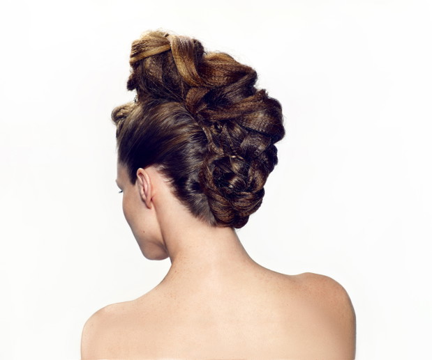 Fryzury ślubne, trendy L`Oréal Professionnel Fryzjer: Jacek Bakaj, fryzjer ekspert L`Oréal Professionnel, Jacques Alexandre Academie, Kraków,  fot. L`Oréal Professionnel