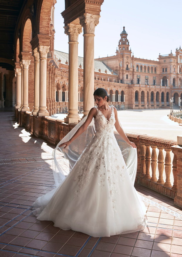 Suknie ślubne Marchesa x Pronovias