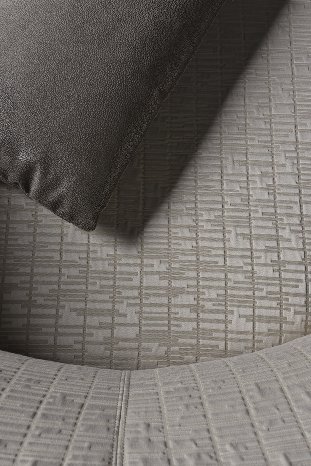 Giorgio Armani i jego imperium
