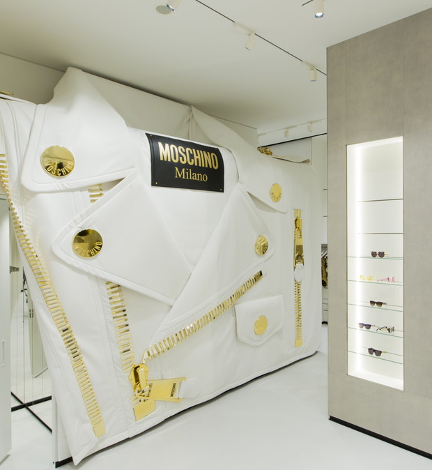 Nowy butik Moschino w Mediolanie