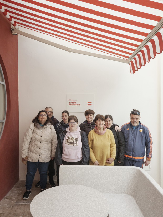 Projekt: Jasper Morrison, Zdjęcia: Luís Díaz