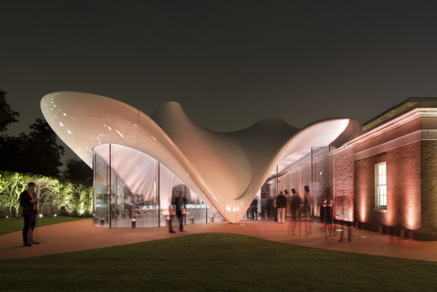 Serpentine Sackler Gallery w Londynie, fot. Luke Hayes