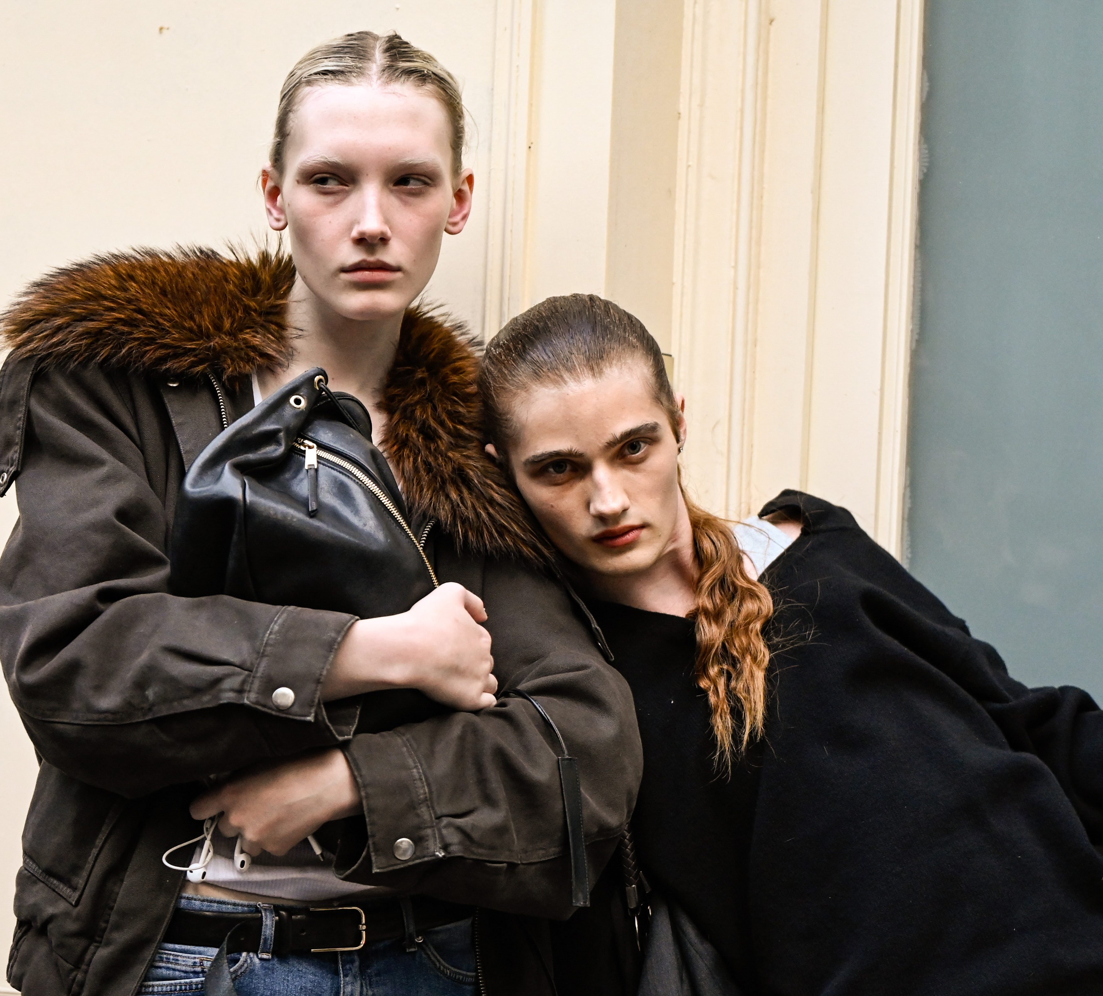 Street Style - Paris Fashion Week - Womenswear Spring Summer 2026 - Day Three