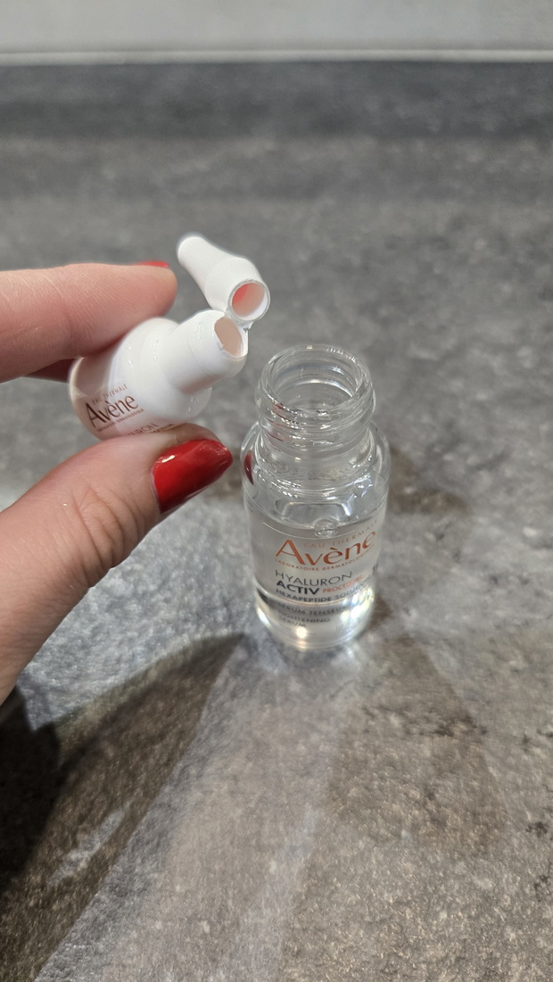 Avene HYALURON ACTIV PROCEDURE