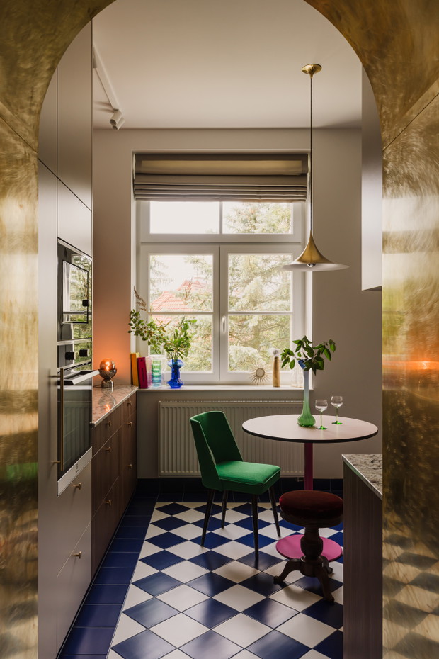 projekt: Lessness, zdjęcia: Zasoby Studio