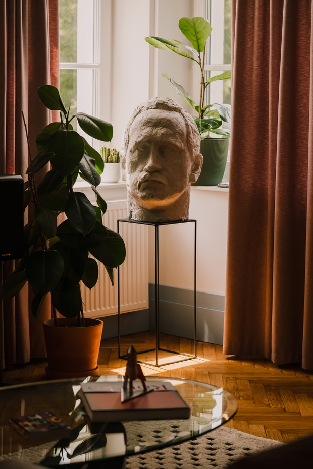 projekt: Lessness, zdjęcia: Zasoby Studio