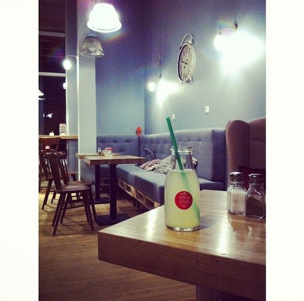 modne-restauracje-gdansk-marmolada-chleb-i-kawa-fot-instagram-com-ombreby1-c9a69a1