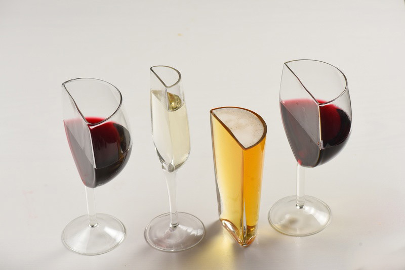 Kieliszki ograniczające picie alkoholu
