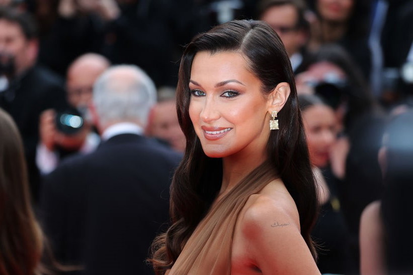 Bella Hadid na czerwonym dywanie w Cannes 2024