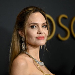 angelina jolie knox