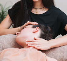 Czy Facemodeling pobije popularność kobido? Odpowiada Katarzyna Marcinkowska, certyfikowana terapeutka odnowy biologicznej twarzy
