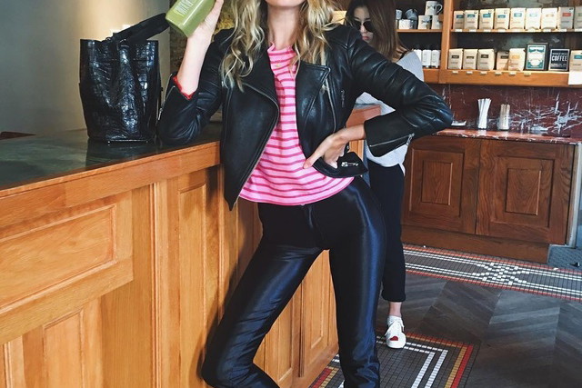 7 zdrowych nawyków podkręcających metabolizm, fot. East News, Elsa Hosk