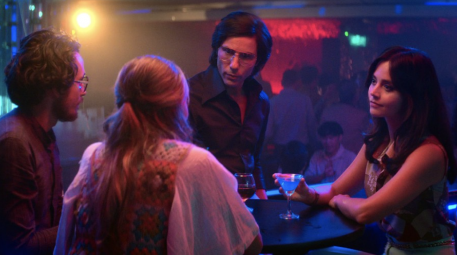 11 nowości na Netflix, które musisz obejrzeć w kwietniu. Najciekawsze filmy i seriale z wciągającą fabułą