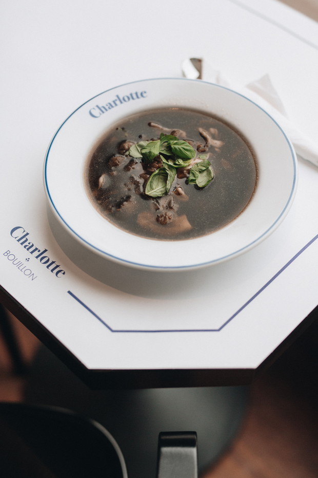 Charlotte Bouillon w Warszawie