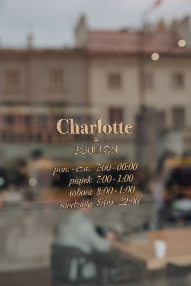 Charlotte Bouillon w Warszawie