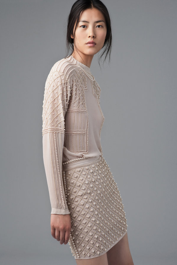 Nowa kolekcja Zara: sierpniowy lookbook