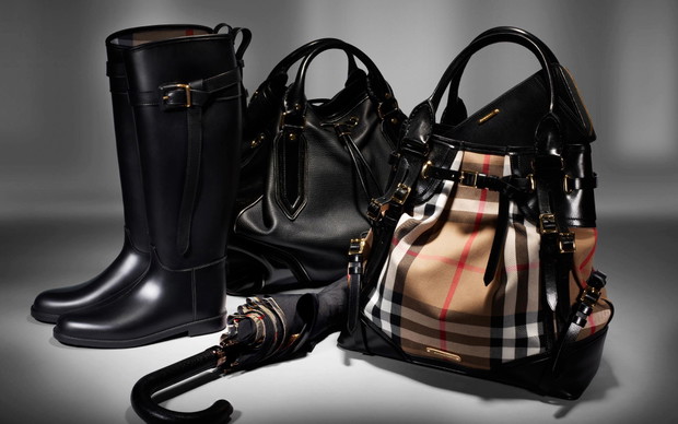 Kolekcja akcesoriów Burberry jesień-zima 2012/2013