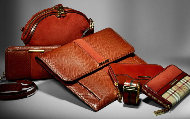 Kolekcja akcesoriów Burberry jesień-zima 2012/2013
