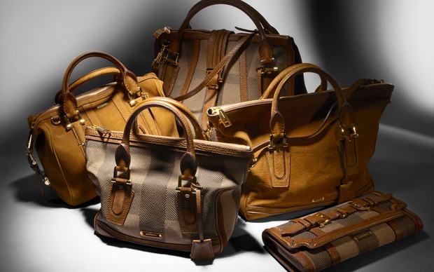Kolekcja akcesoriów Burberry jesień-zima 2012/2013