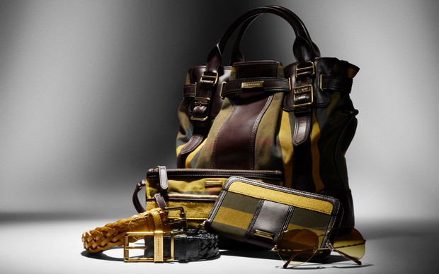 Kolekcja akcesoriów Burberry jesień-zima 2012/2013