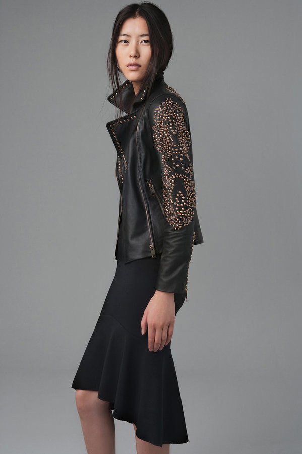 Nowa kolekcja Zara: sierpniowy lookbook