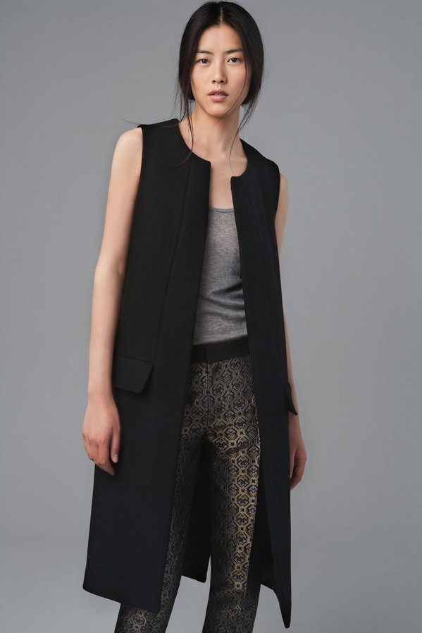 Nowa kolekcja Zara: sierpniowy lookbook