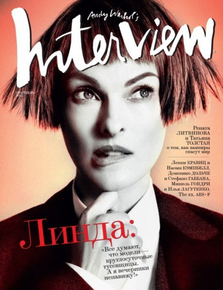 Linda Evangelista zachwyca w Interview Russia